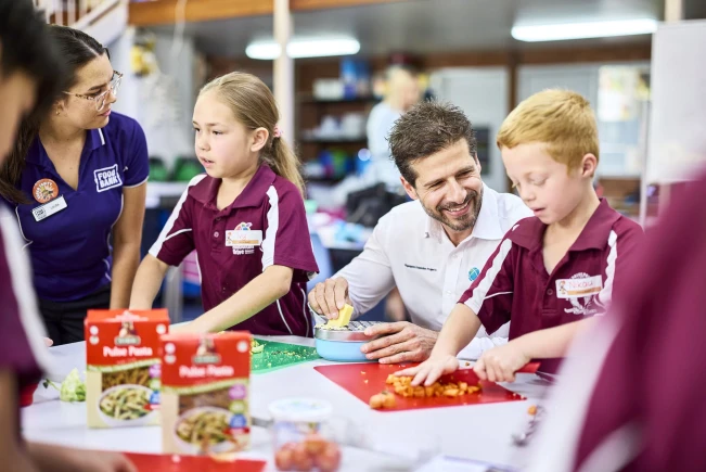 promovendo-hábitos-alimentares-saudáveis-para-alunos-do-ensino-fundamental.jpg